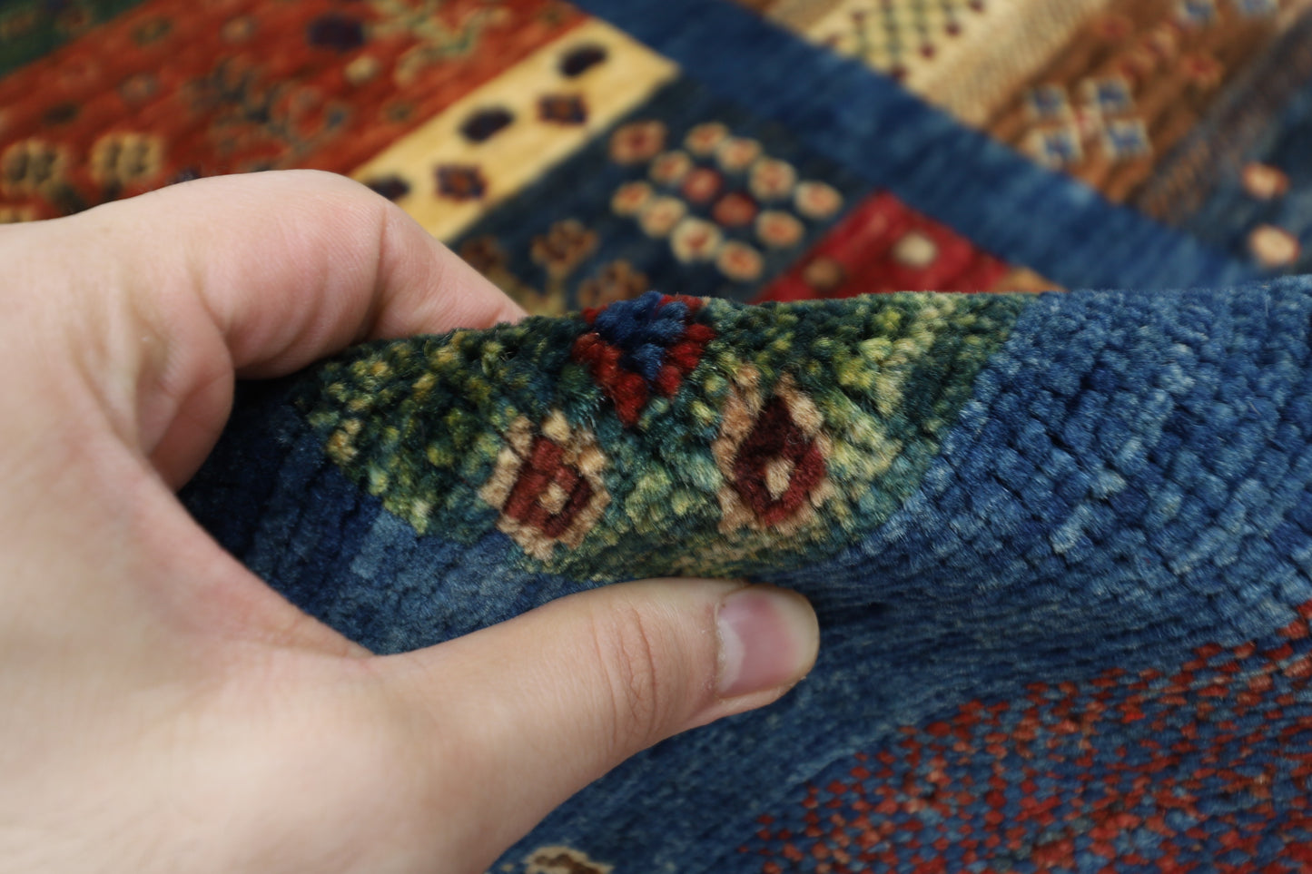 83 x 136 cm | Gabbeh Afghan Tribal Hand Knotted Veg Dye Wool Carpet