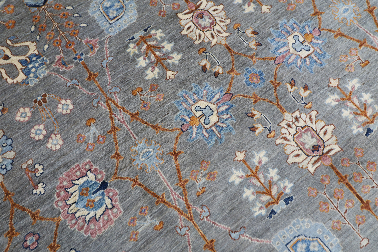 303 x 428 cm | Gray Bidjar Afghan Tribal Hand Knotted Wool Carpet