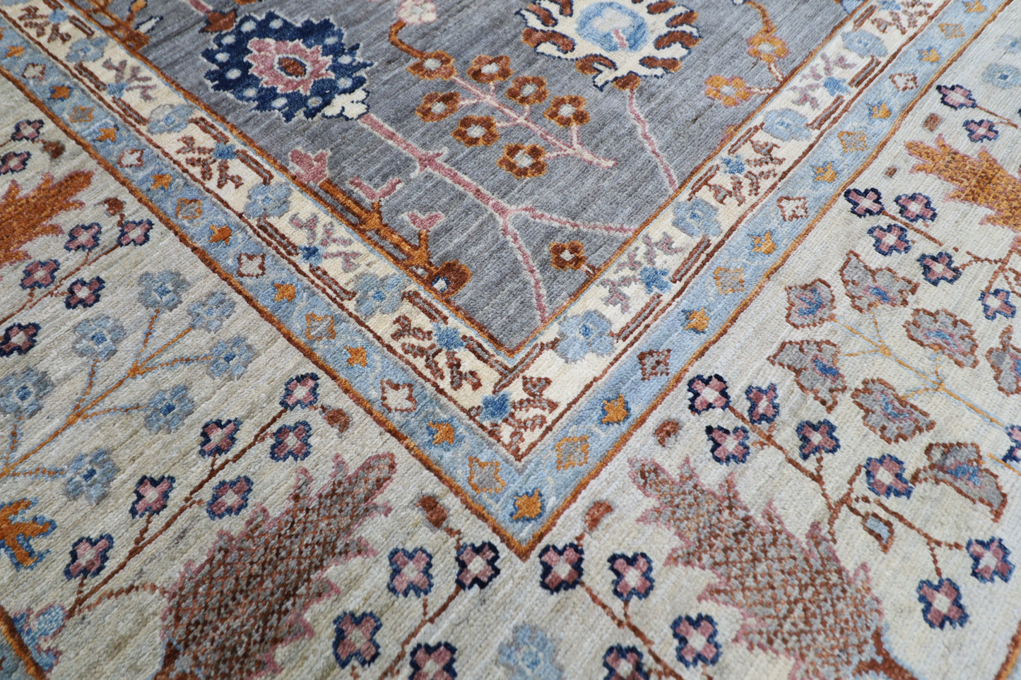303 x 428 cm | Gray Bidjar Afghan Tribal Hand Knotted Wool Carpet
