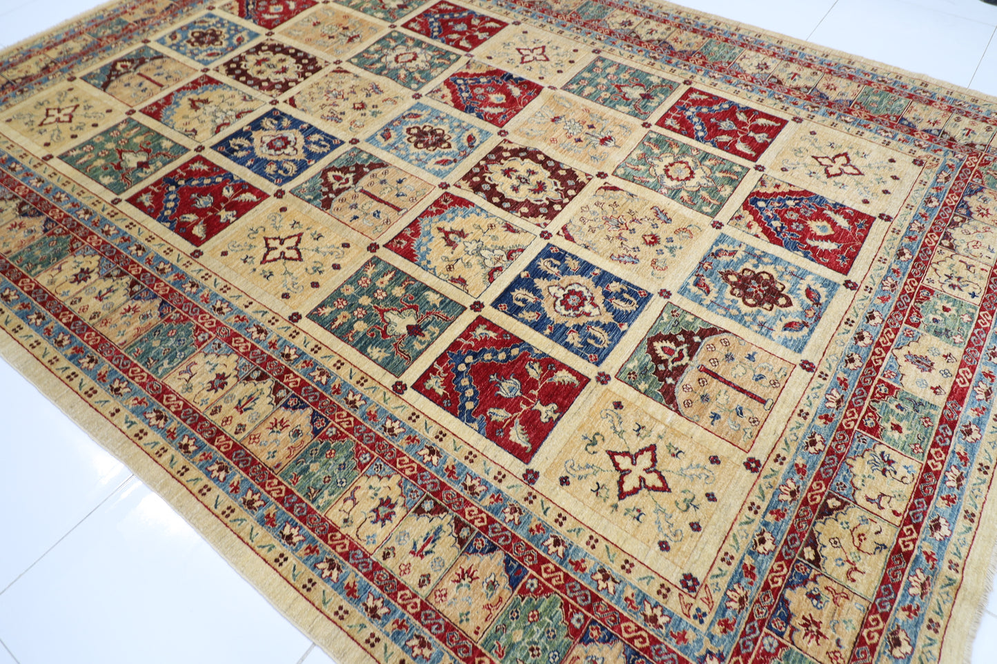 271 x 373 cm | Bakhtiari Afghan Tribal Hand Knotted Carpet