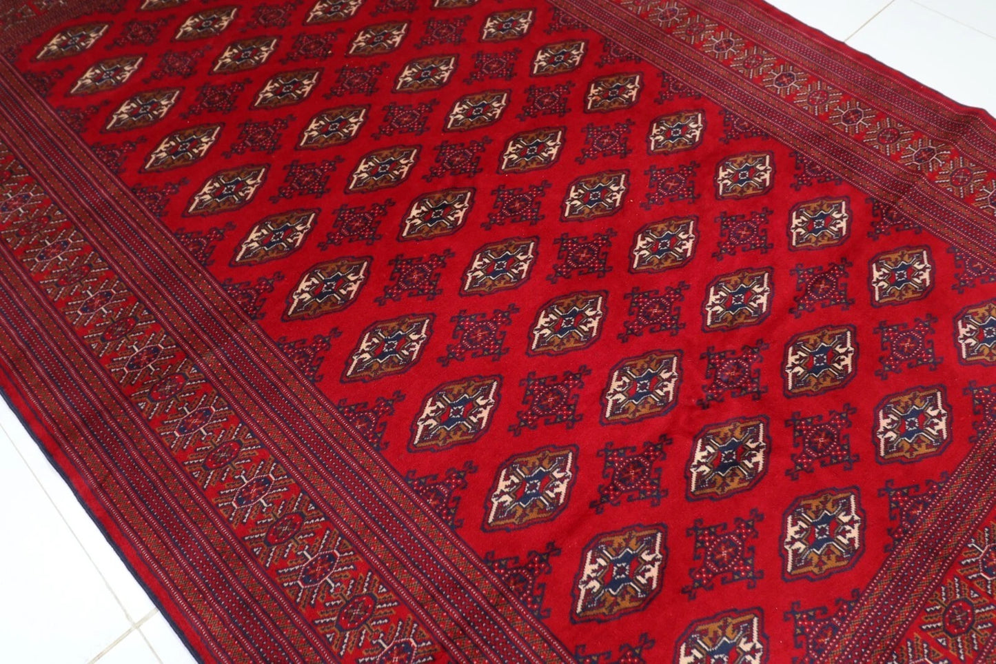 208 x 296 cm | Bokhara Tribal Hand Knotted Carpet