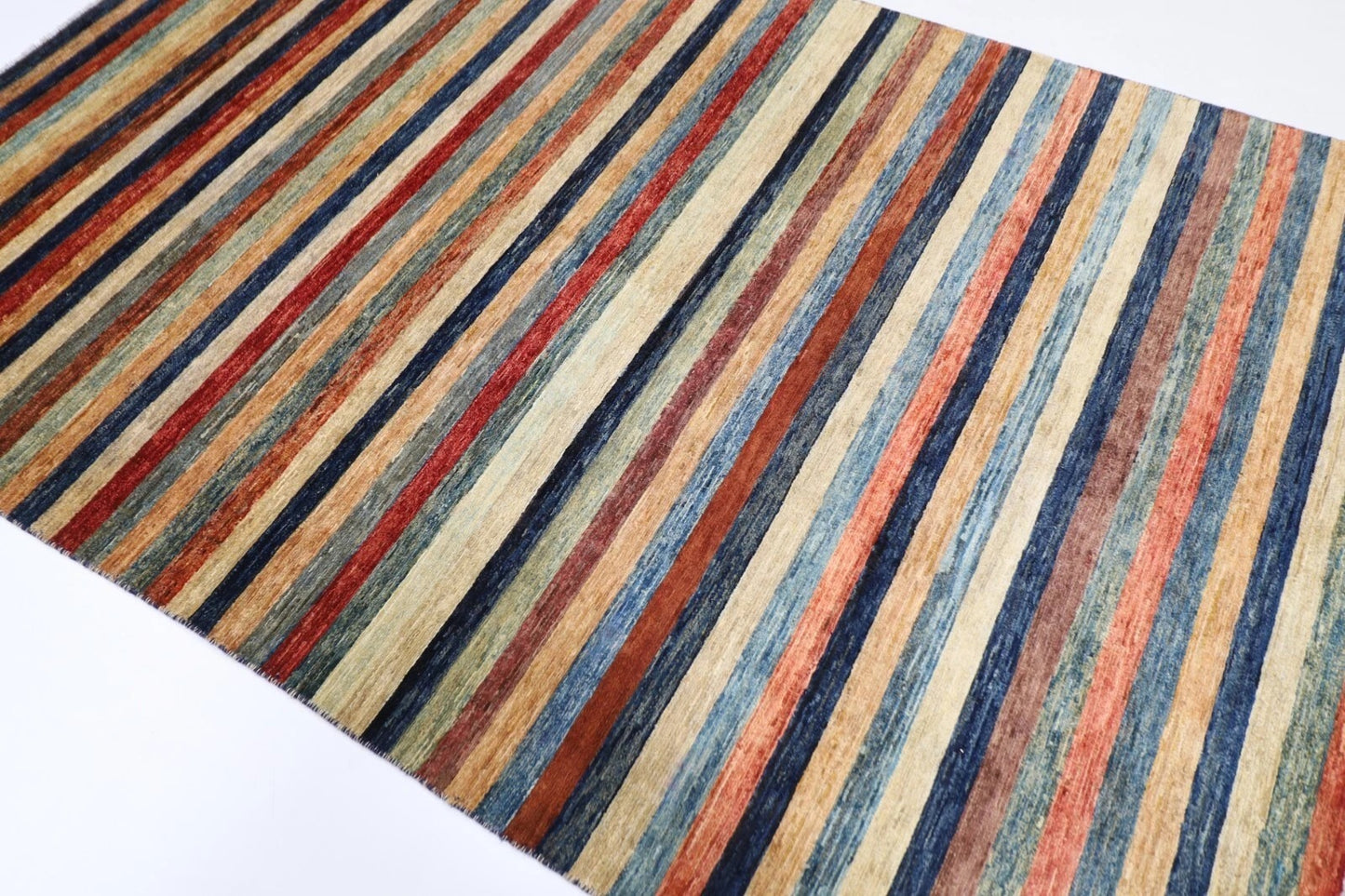 177 x 272 cm | Gabbeh Afghan Tribal Hand Knotted Veg Dye Wool carpet