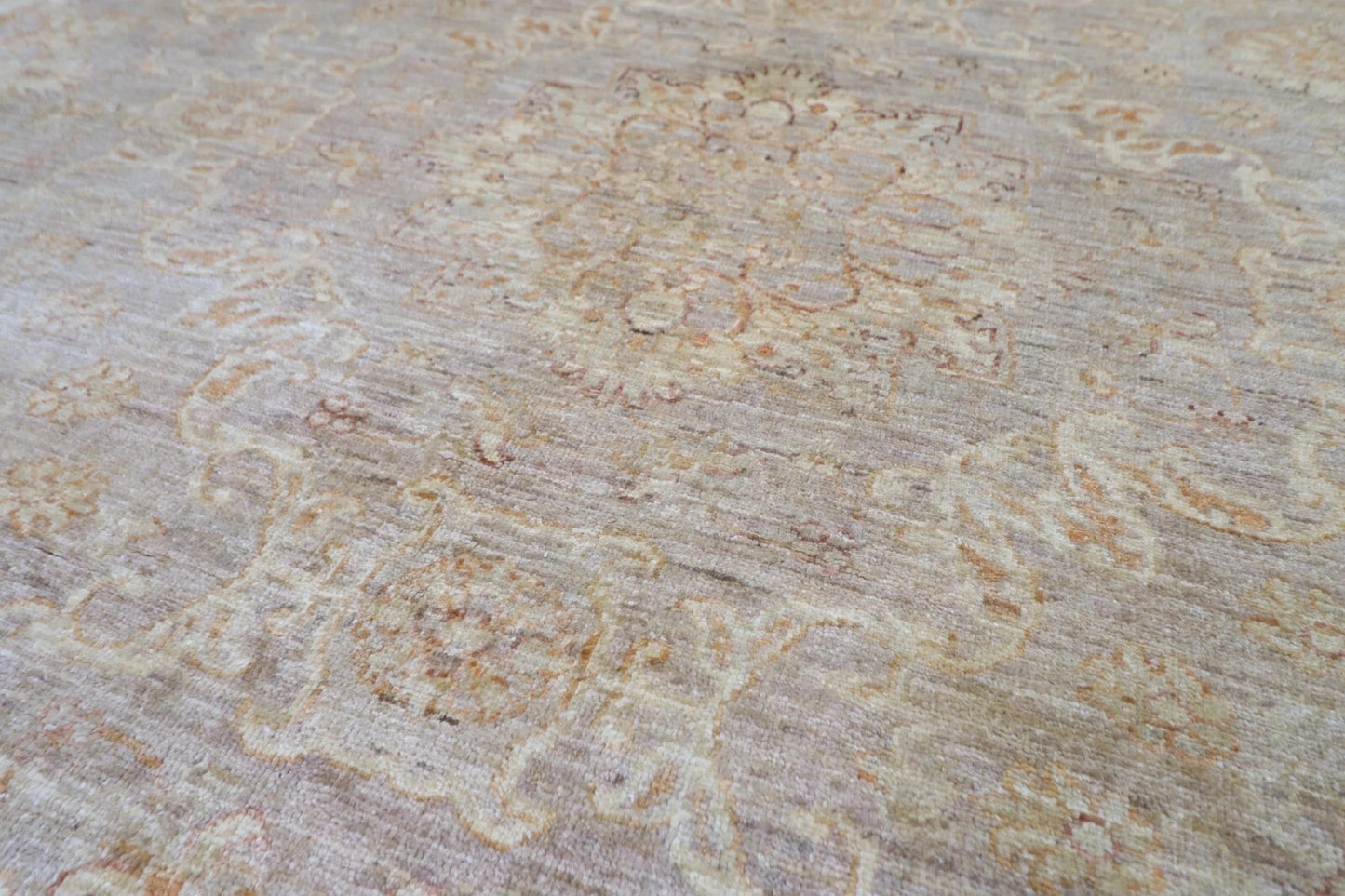 270 x 260 cm | Zeigler Afghan Tribal Hand Knotted Wool Round Carpet