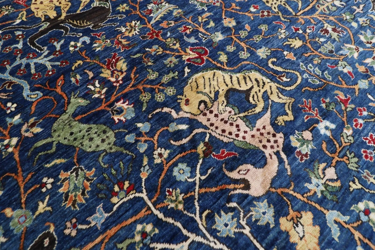 275 x 364 cm | Animal Hunting Afghan Tribal Hand Knotted Carpet
