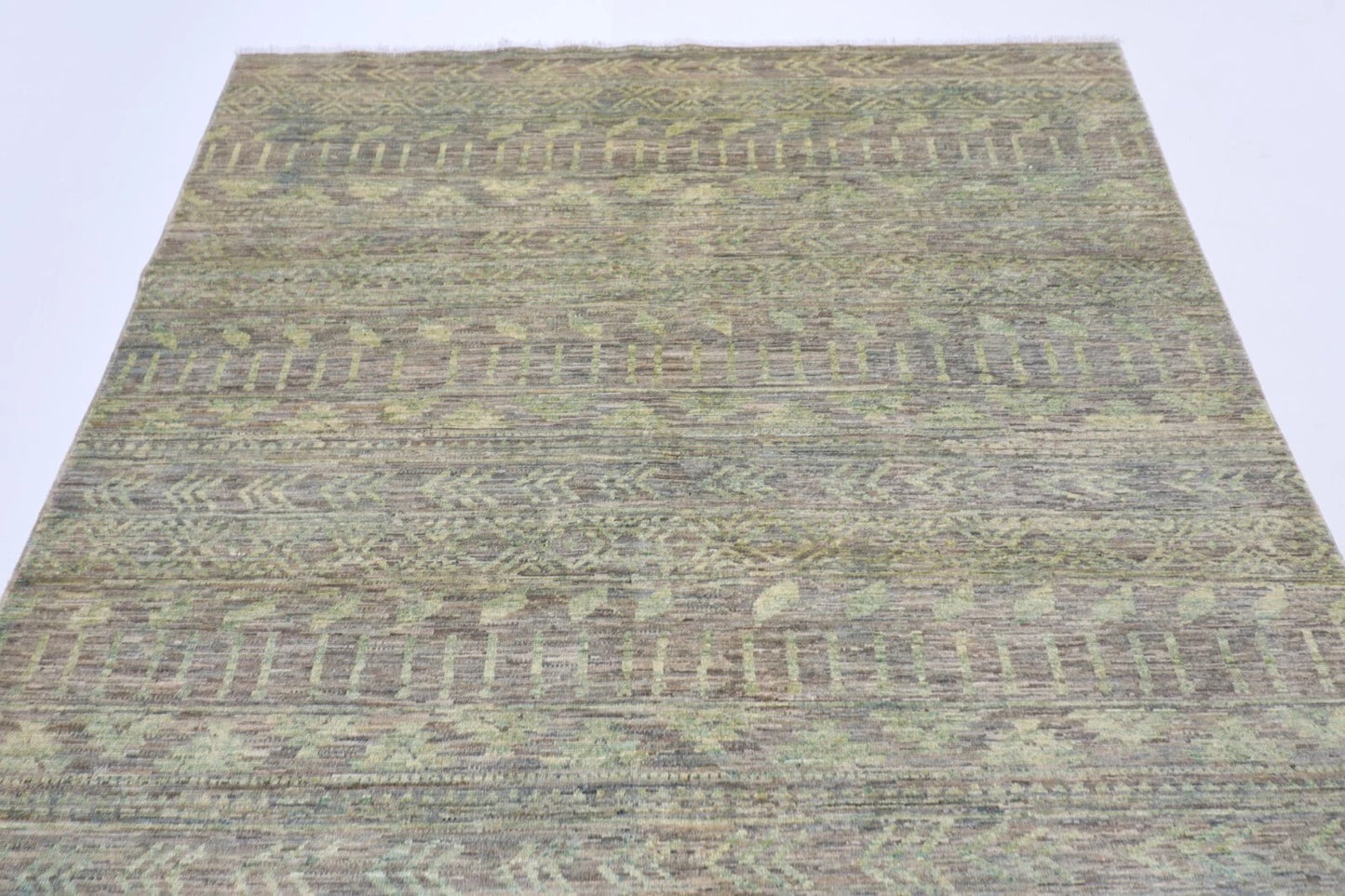 180 x 263 cm | Gabbeh Gray Afghan Tribal Hand Knotted Veg Dye Wool Carpet