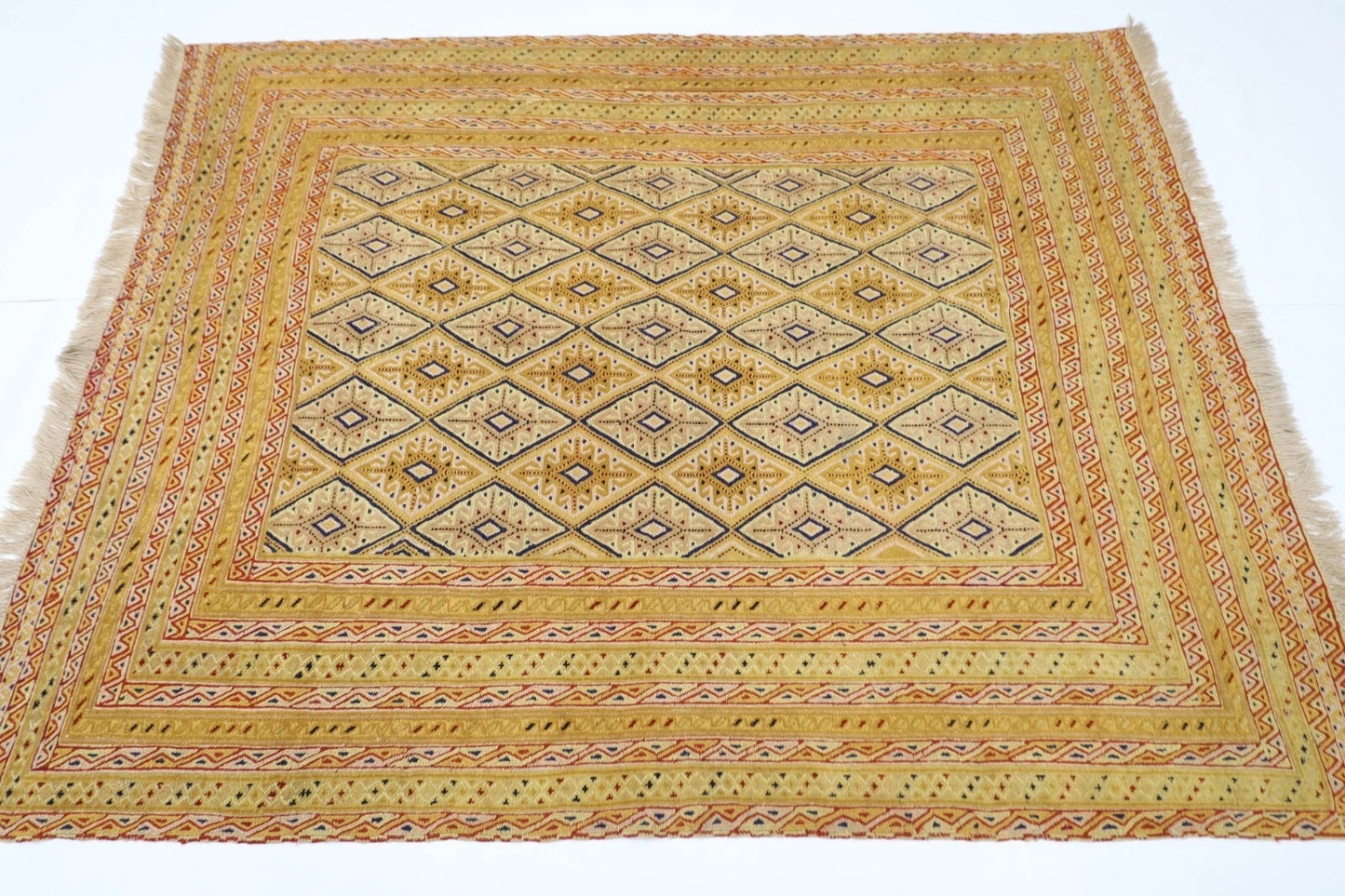 152 x 195 cm | Accent Afghan Tribal Hand Knotted Veg Dye Wool Carpet