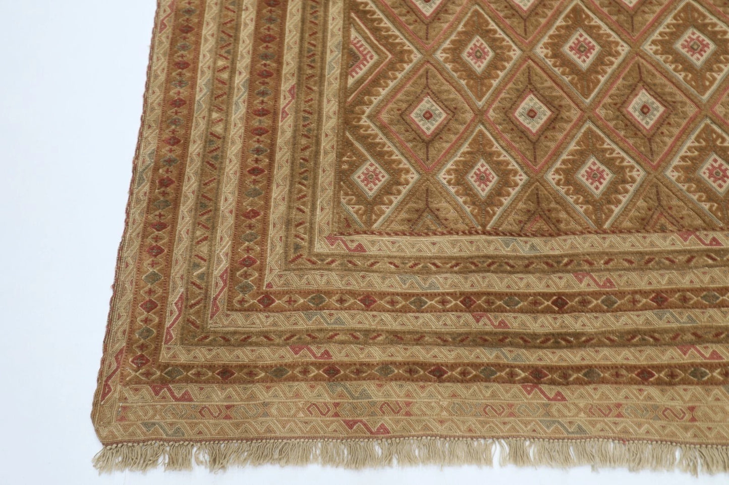 140 x 176 cm | Accent Afghan Tribal Hand Knotted Veg Dye Wool Carpet