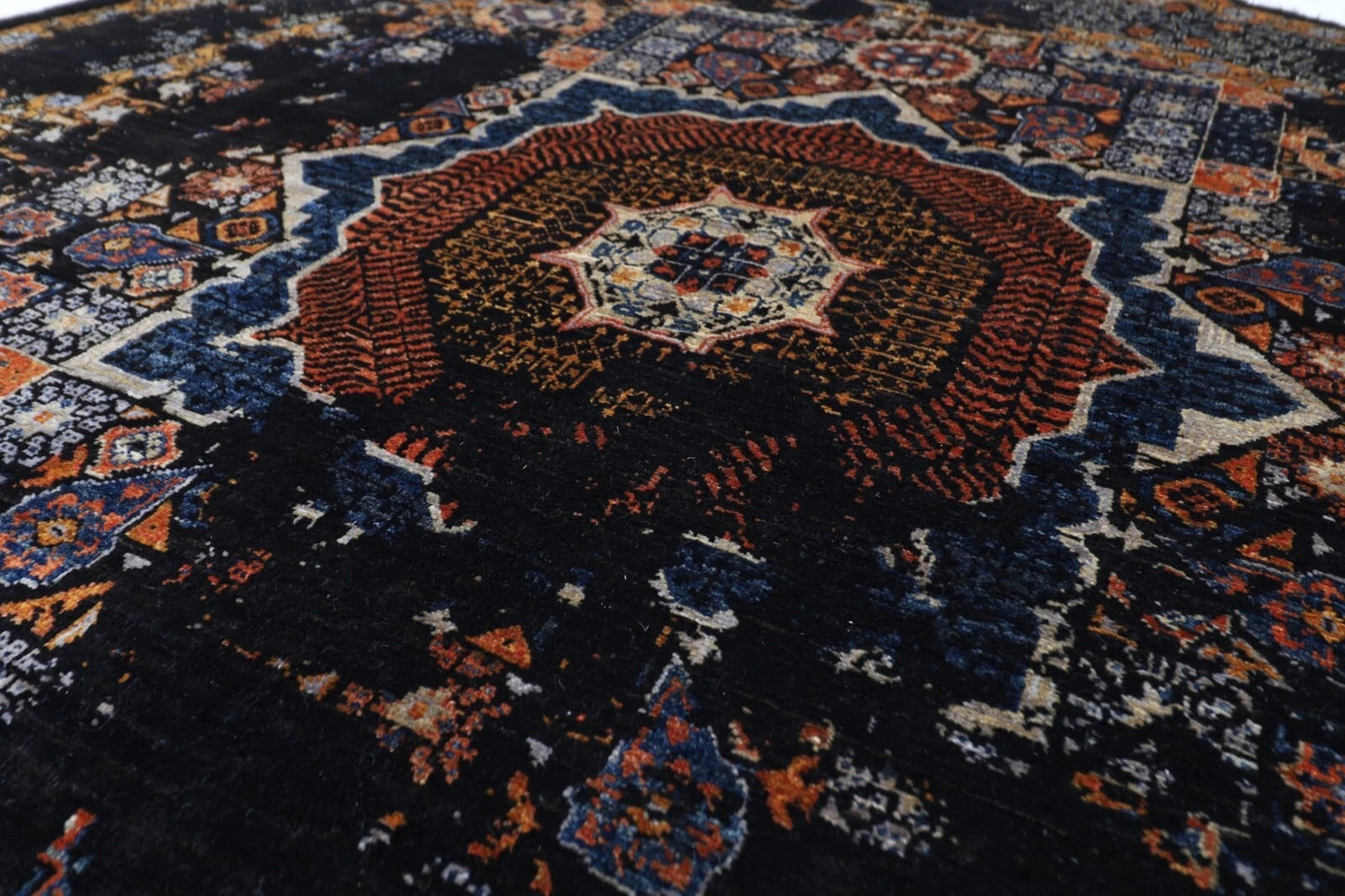 200 x 200 cm |Abstract Afghan Tribal Hand Knotted Wool Round Carpet