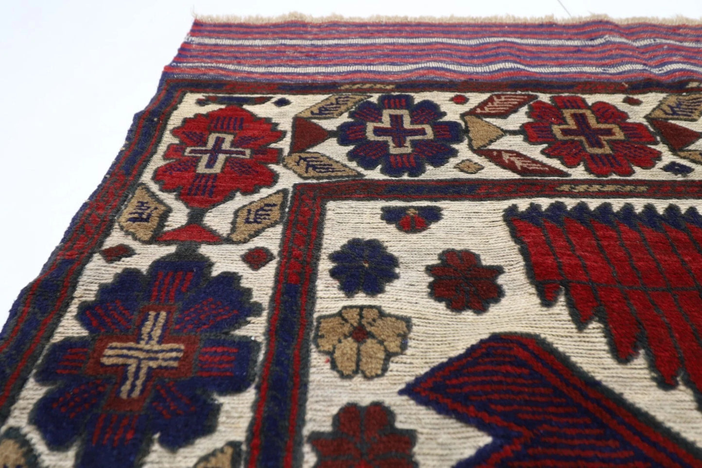 120 x 180 cm | Afghan Tribal Hand Knotted Veg Dye Wool carpet