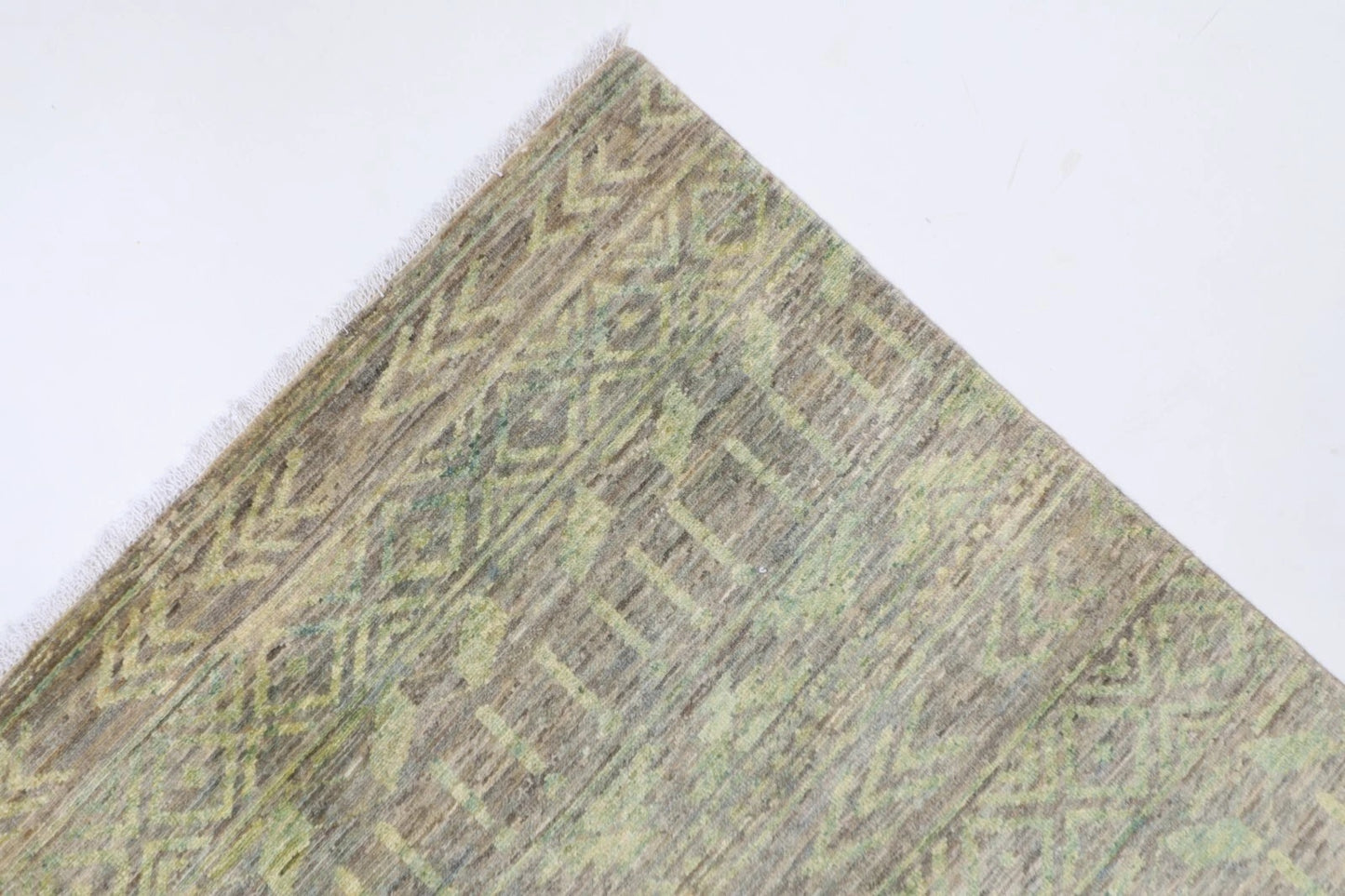 180 x 263 cm | Gabbeh Gray Afghan Tribal Hand Knotted Veg Dye Wool Carpet