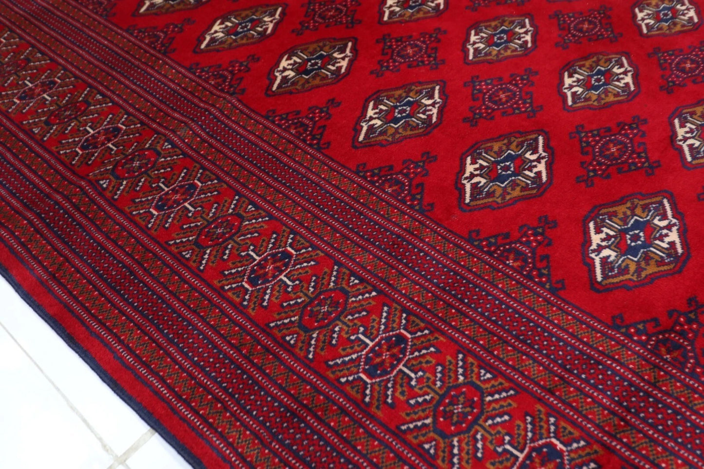 208 x 296 cm | Bokhara Tribal Hand Knotted Carpet