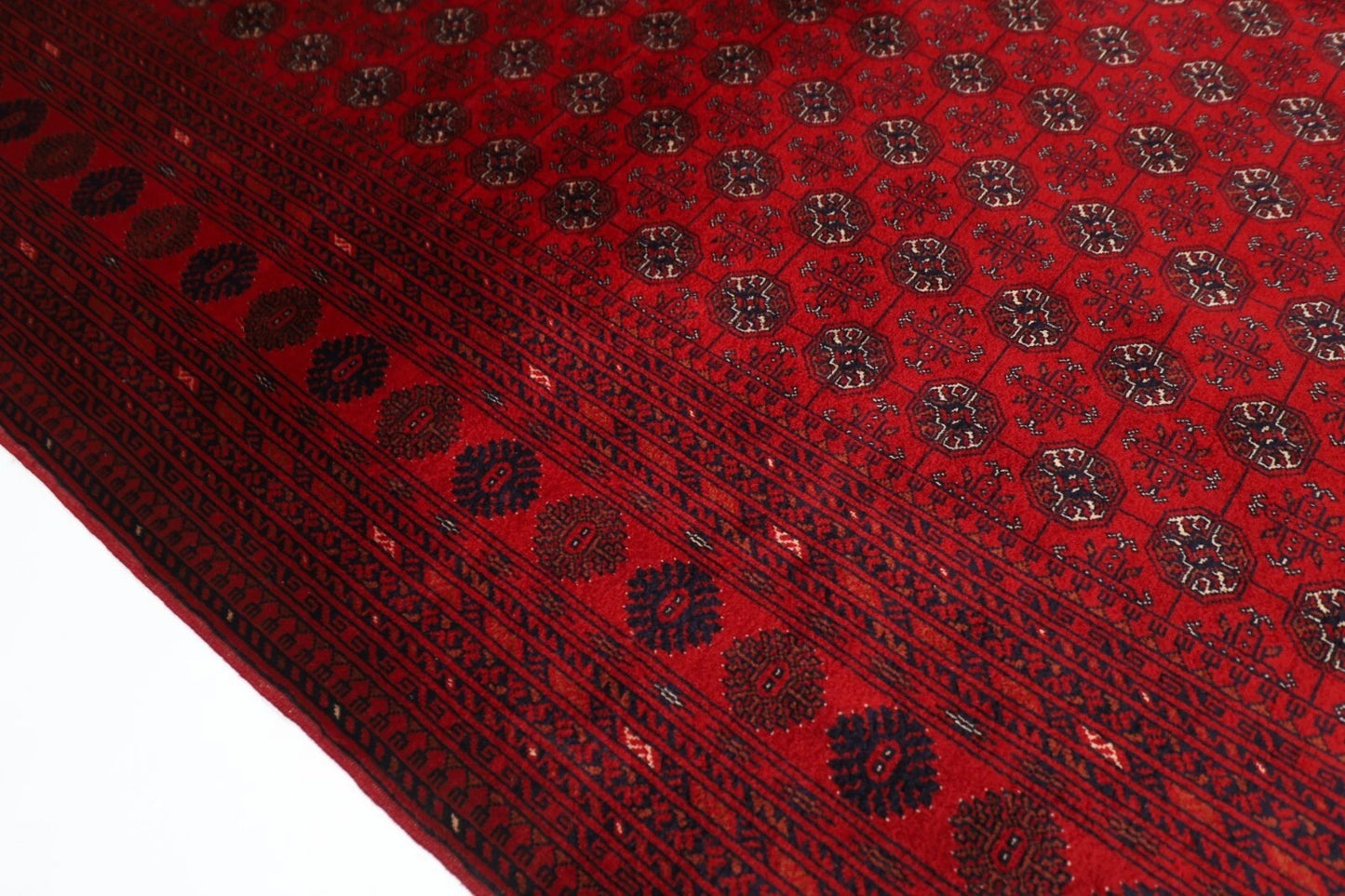 202 x 298 cm | Fine Mori Bokhara Afghan Tribal Hand Knotted Carpet