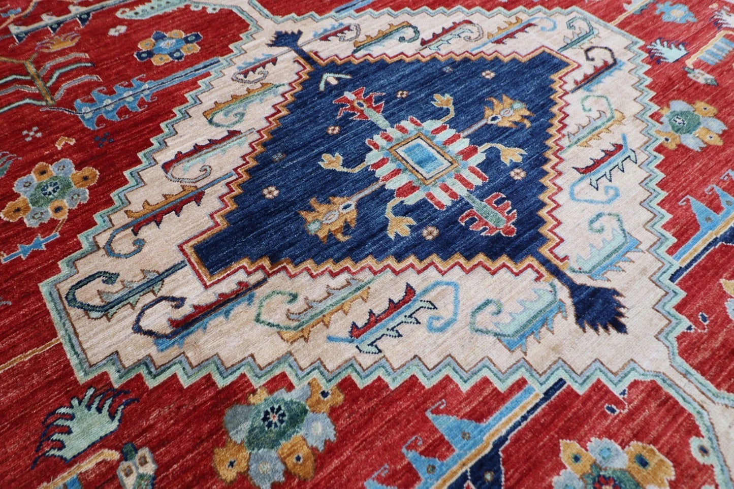 277 x 363 cm | Serapi Afghan Tribal Hand Knotted Carpet