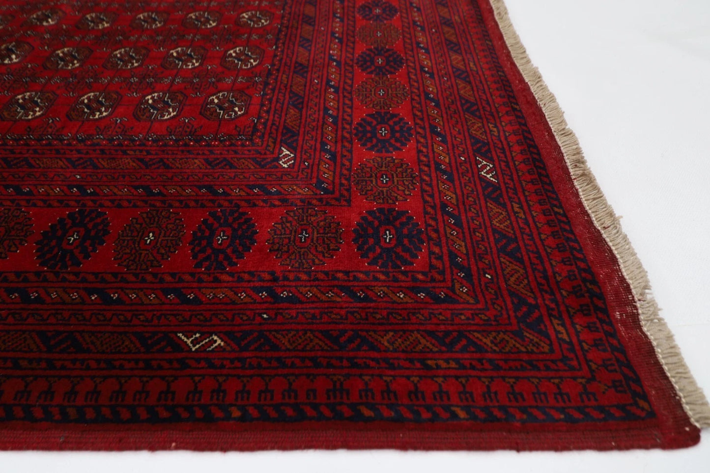 202 x 292 cm | Fine Mori Bokhara Afghan Tribal Hand Knotted Carpet