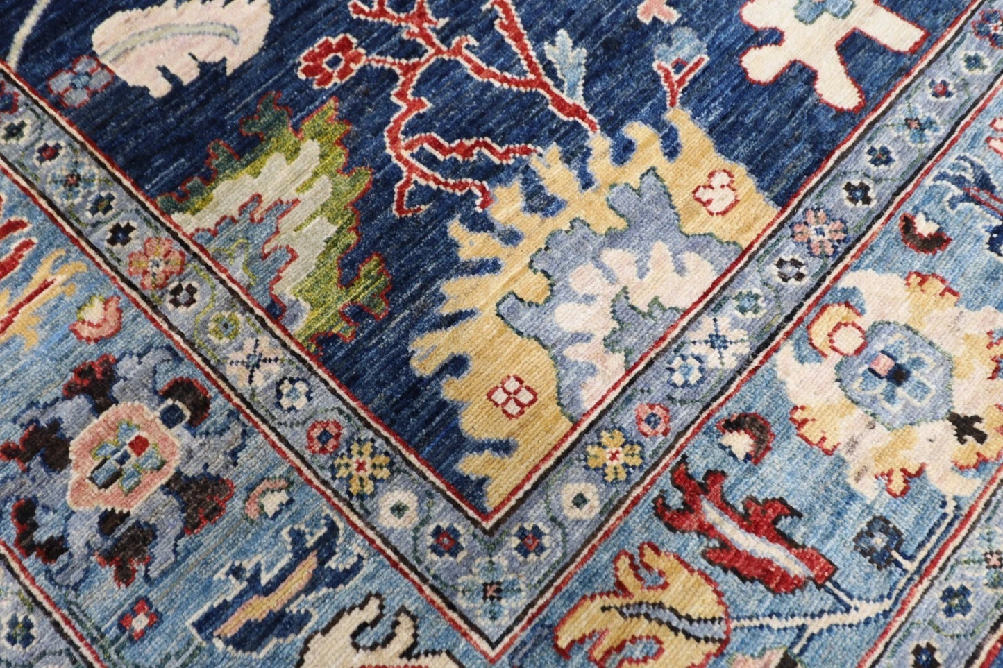 253 x 312 cm | Oushak Afghan Tribal Hand Knotted Carpet