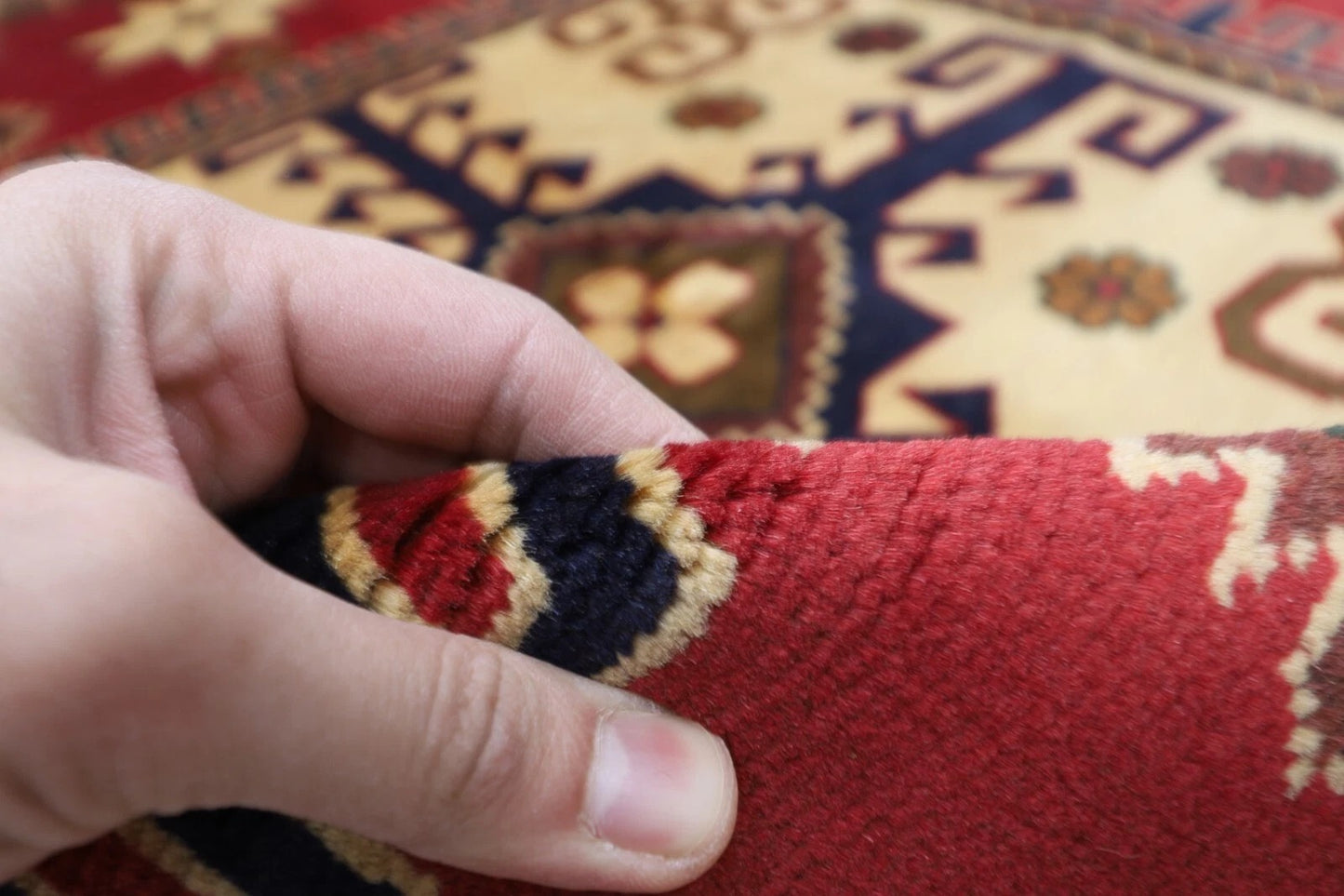 156 x 195 cm | Tribal Hand Knotted Veg Dye Wool Carpet