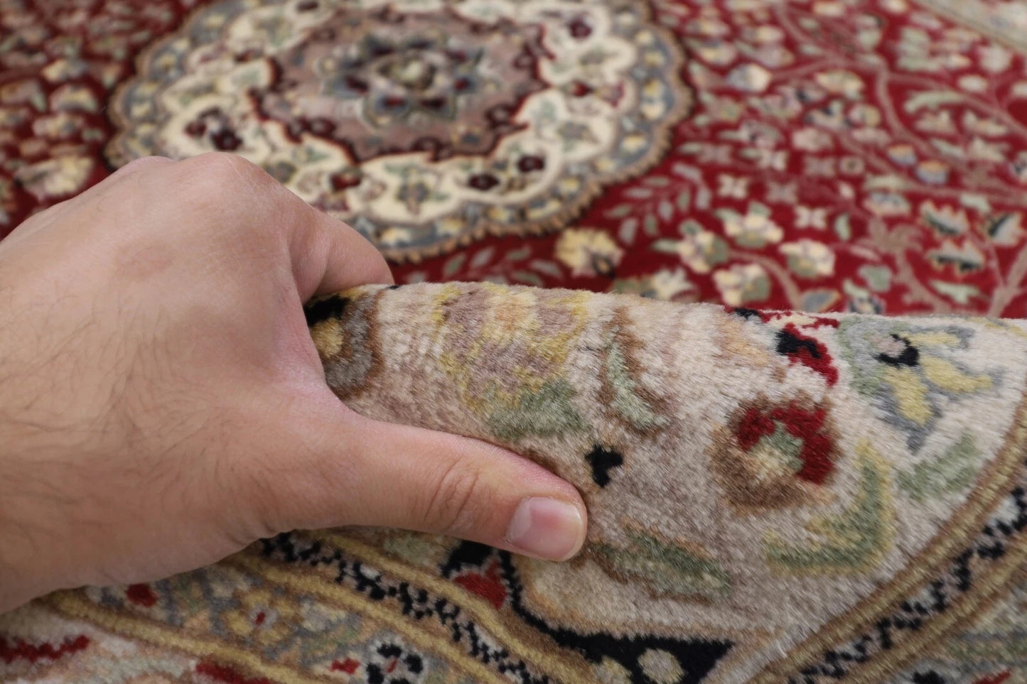 127 x 187 cm | Heriz Tribal Hand Knotted Veg Dye Wool carpet
