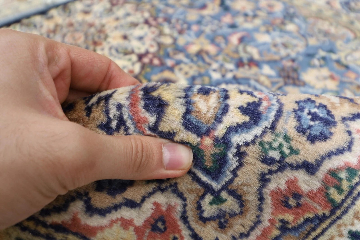 124 x 192 cm | Medallion Tribal Hand Knotted Veg Dye Wool carpet