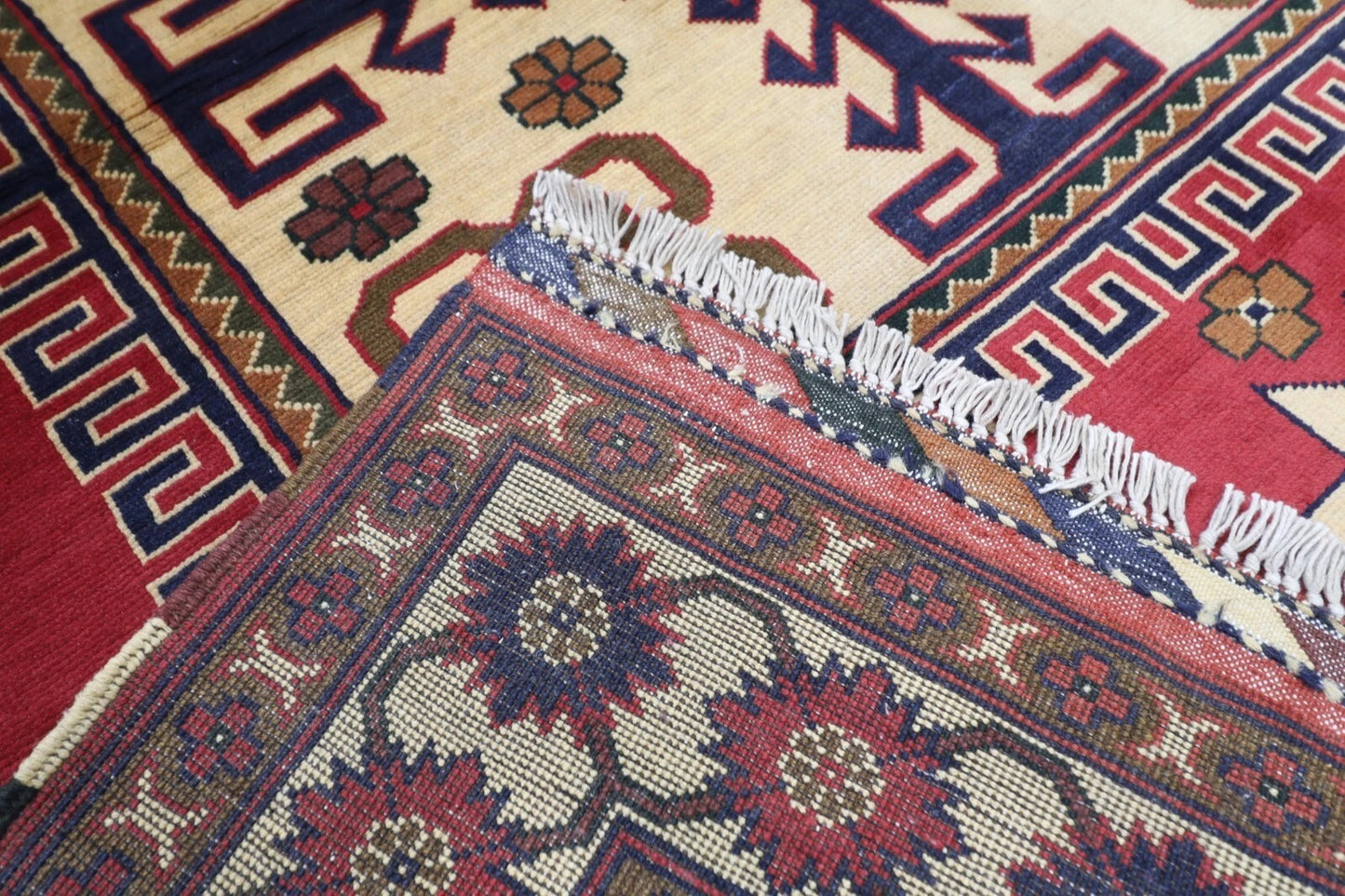 156 x 195 cm | Tribal Hand Knotted Veg Dye Wool Carpet