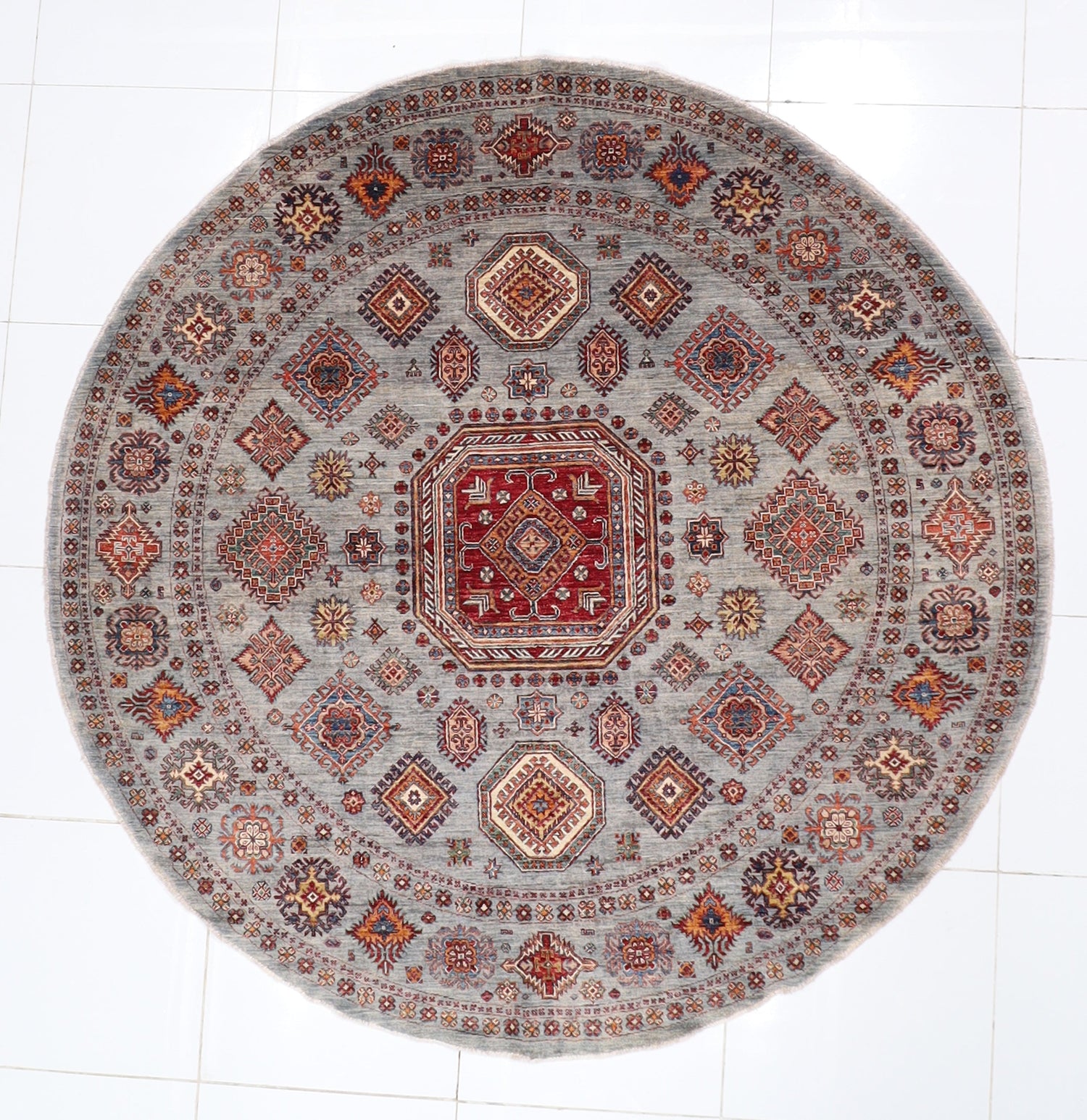 Sqaure and Round - ART WOOL CARPET