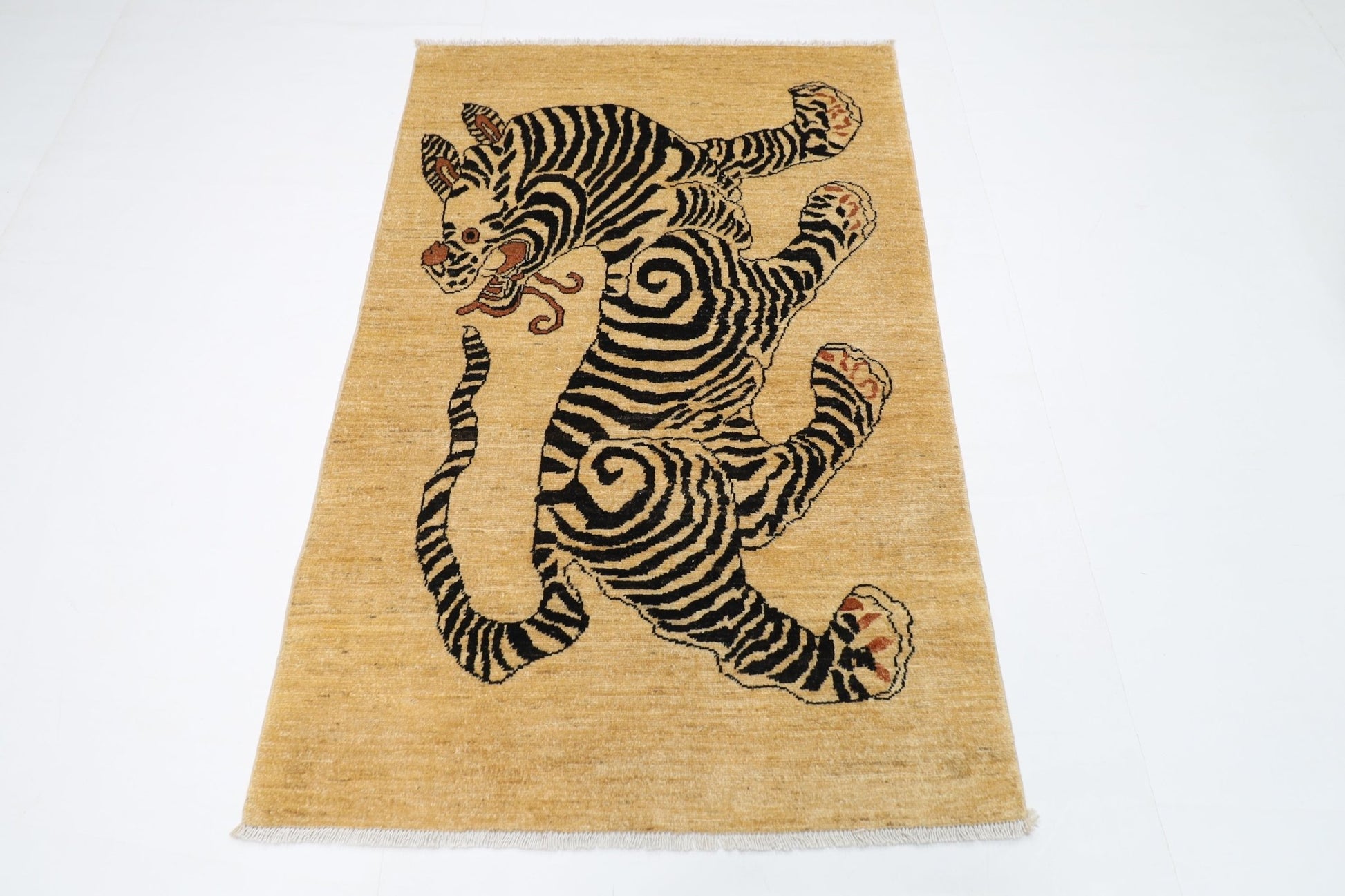 101 x 153 cm | Tiger Beige Oriental Area Rug Afghan Hand Knotted Veg Dye Wool carpet - ART WOOL CARPET