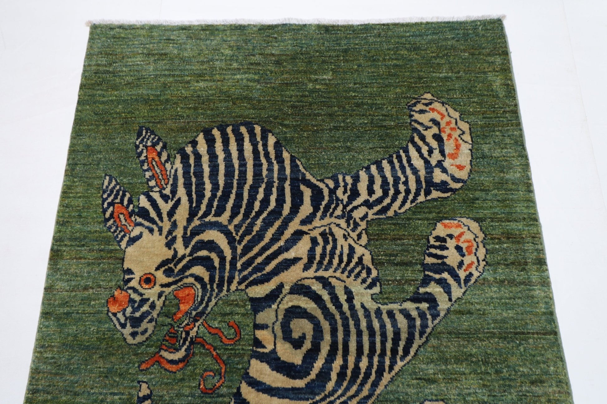 103 x 148 cm | Tribal Tiger Green Area Rug Afghan Hand Knotted veg Dye Wool carpet - ART WOOL CARPET