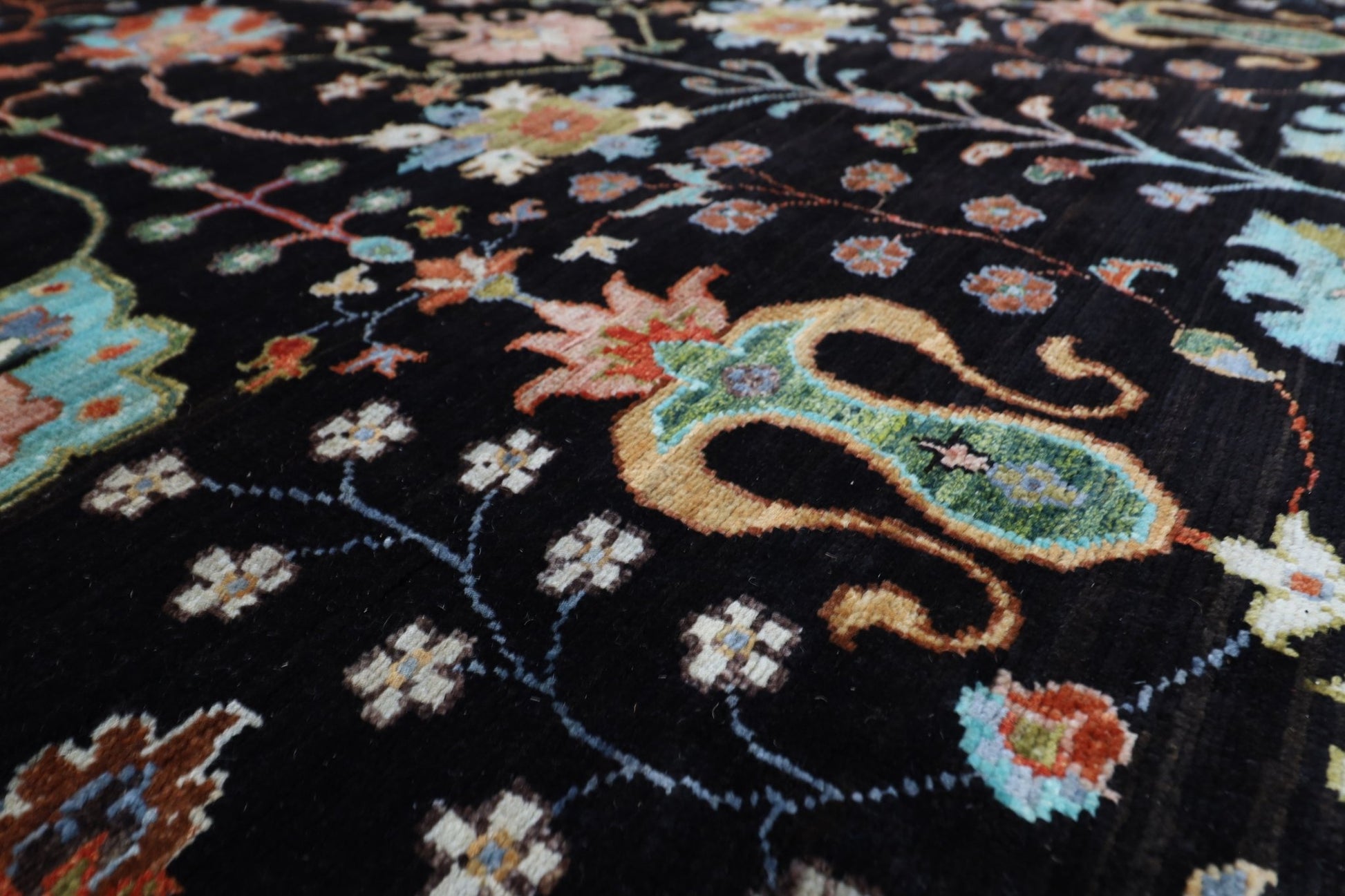 253 x 303 cm | Oriental Sultani Black Area Rug Afghan Hand Knotted Veg Dye Wool carpet - ART WOOL CARPET