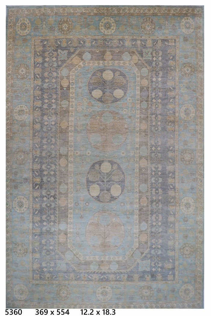 369 x 554 cm | Oriental Suzani Area Rug Afghan Hand Knotted Veg Dye Wool carpet
