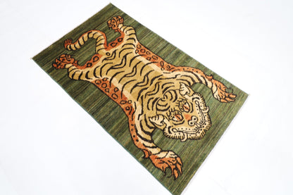 89 x 149 cm | Tiger Green Oriental Area Rug Afghan Hand Knotted Veg Dye Wool carpet - ART WOOL CARPET