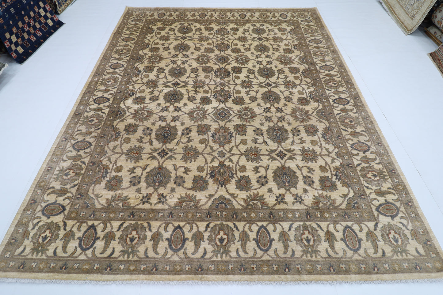 245 x 300 cm | Oriental Floral Beige Area Rug Afghan Hand Knotted Veg Dye Wool carpet