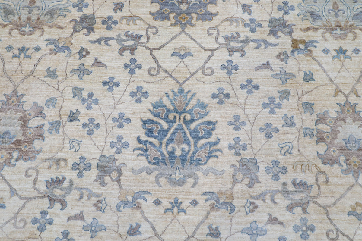 273 x 362 cm | Beige Afghan Veg Dye Wool carpet