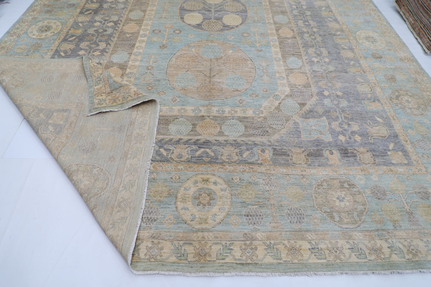 369 x 554 cm | Oriental Suzani Area Rug Afghan Hand Knotted Veg Dye Wool carpet