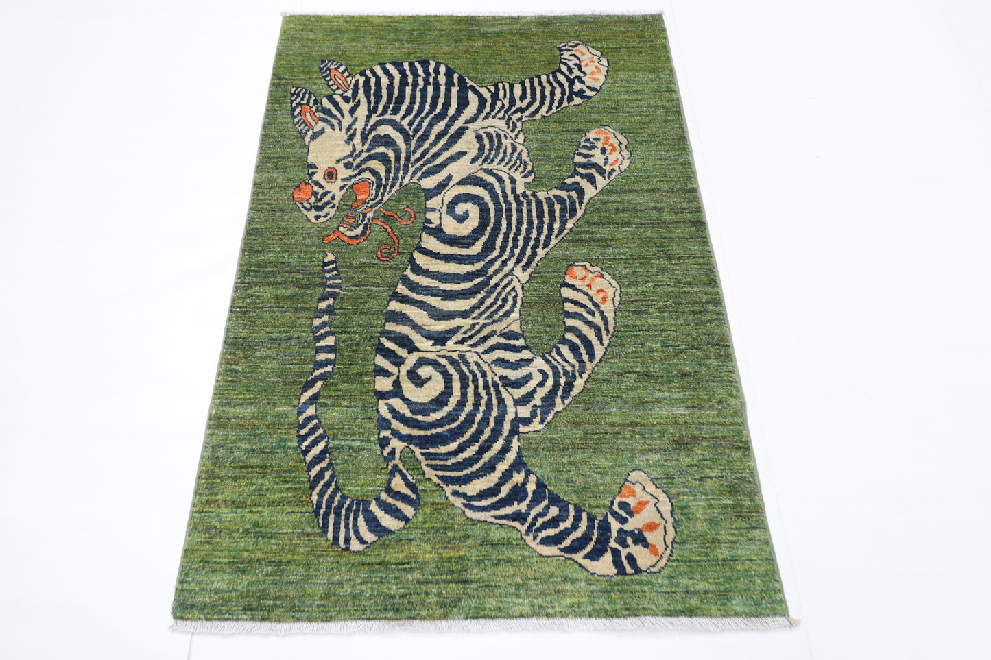 101 x 149 cm | Tiger Green Area Rug Afghan Hand Knotted veg Dye Wool carpet