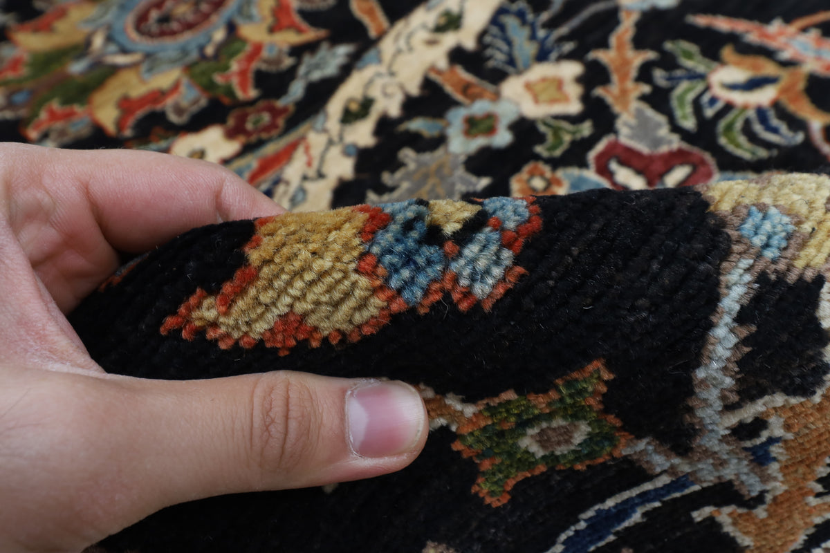 277 x 369 cm | Black Sickle Leaf Afghan Veg Dye Wool carpet
