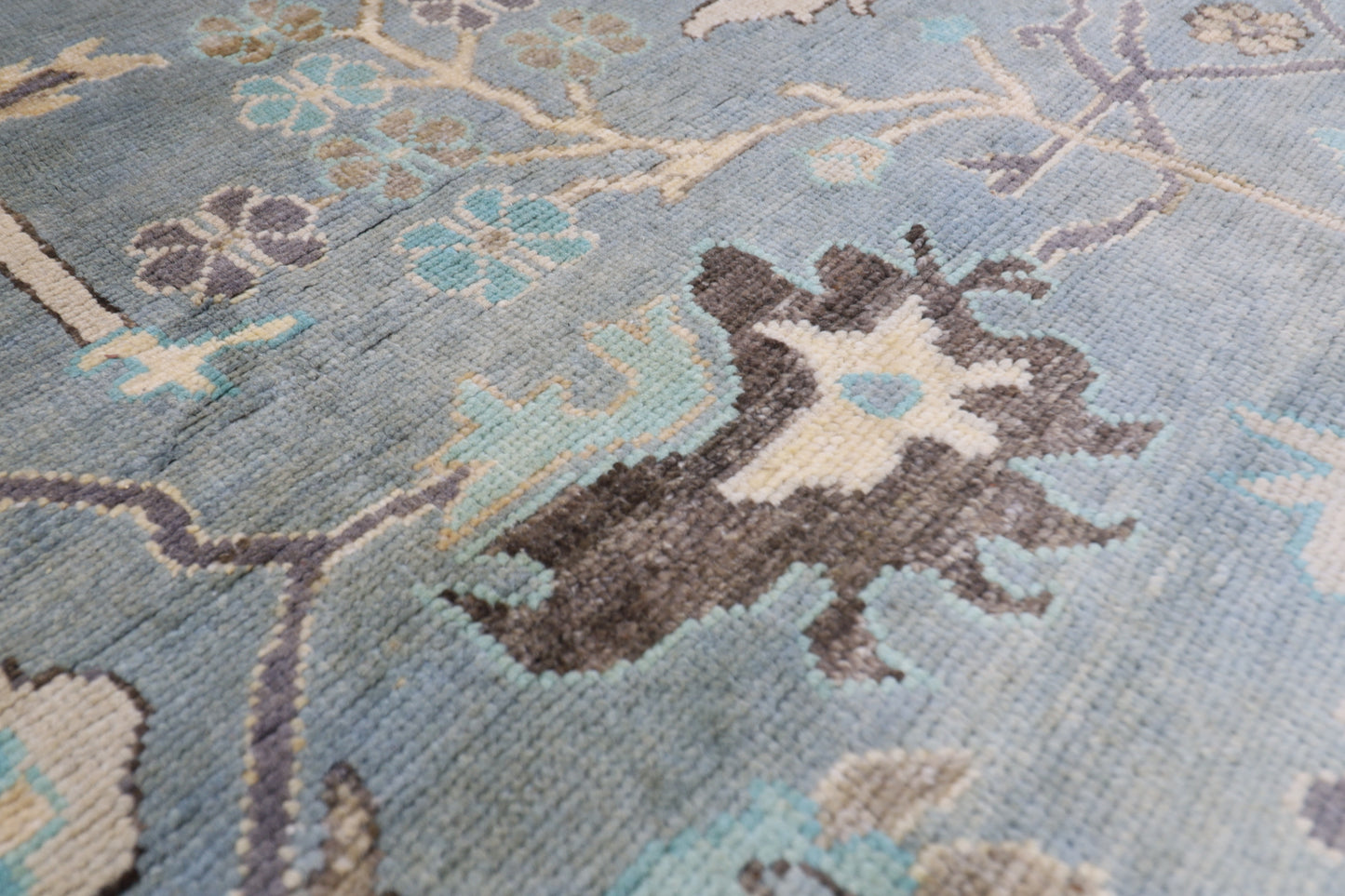 276 x 364 cm | Oushak Gray Afghan Hand Knotted Carpet