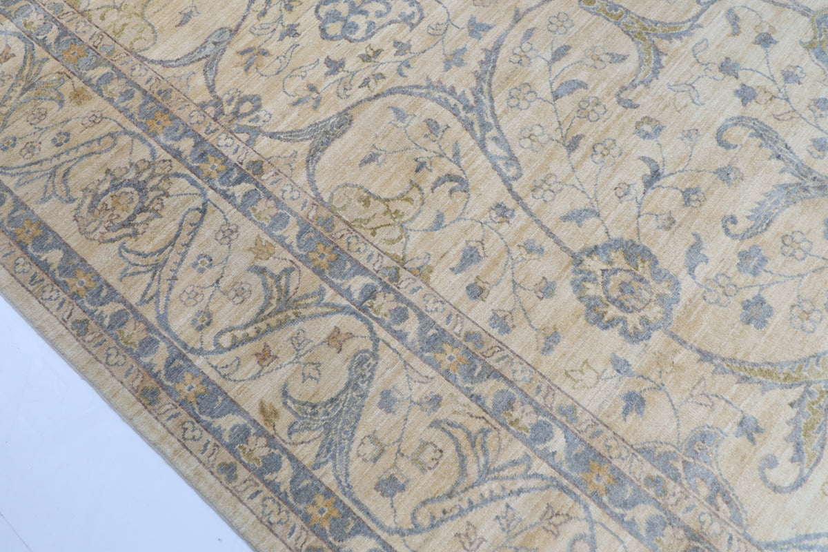 271 x 363 cm | Beige Afghan Veg Dye Wool carpet