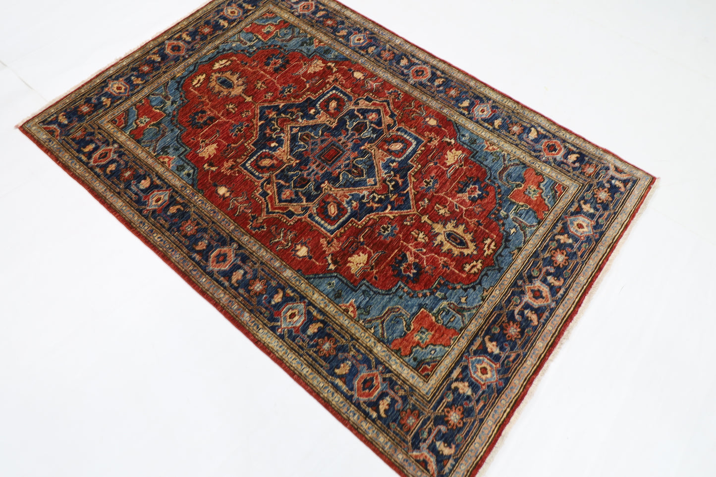126 x 180 cm | Oriental Heriz Area Rug Afghan Hand Knotted Veg Dye Wool carpet