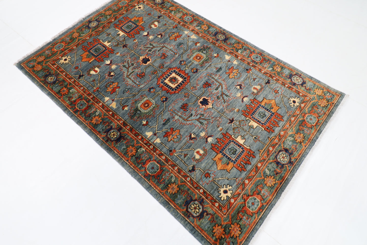 126 x 182 cm | Oriental Gray Area Rug Afghan Hand Knotted Veg Dye Wool carpet