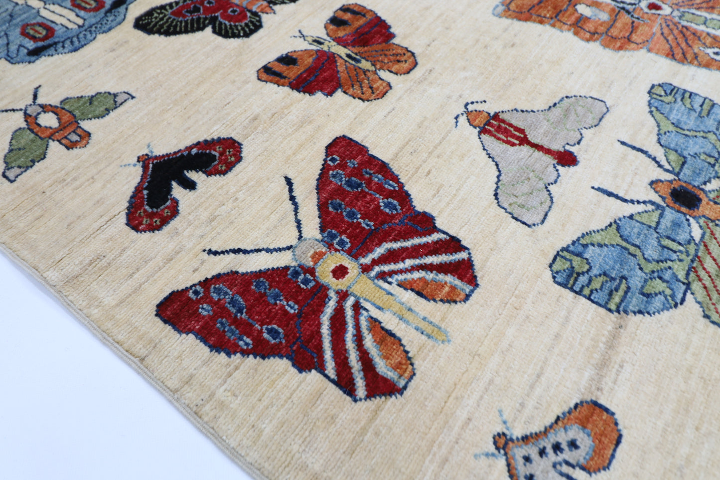 152 x 197 cm | Butterflies Beige Afghan Hand Knotted Carpet