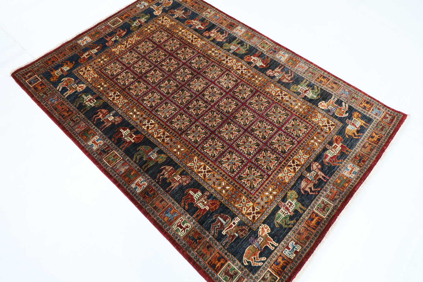 129 x 183 cm | Oriental Animal Area Rug Afghan Hand Knotted Veg Dye Wool carpet