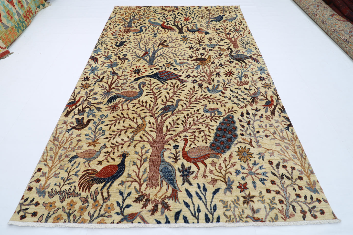 197 x 299 cm | Beige Birds Afghan Hand Knotted Carpet