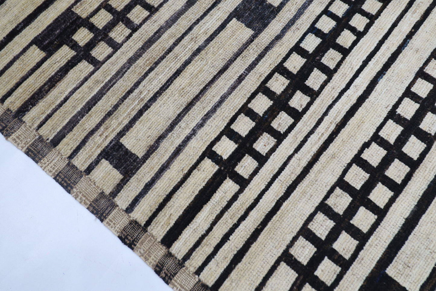 172 x 233 cm | Oriental Moroccan Style Beige Afghan Tribal Hand Knotted Wool Carpet