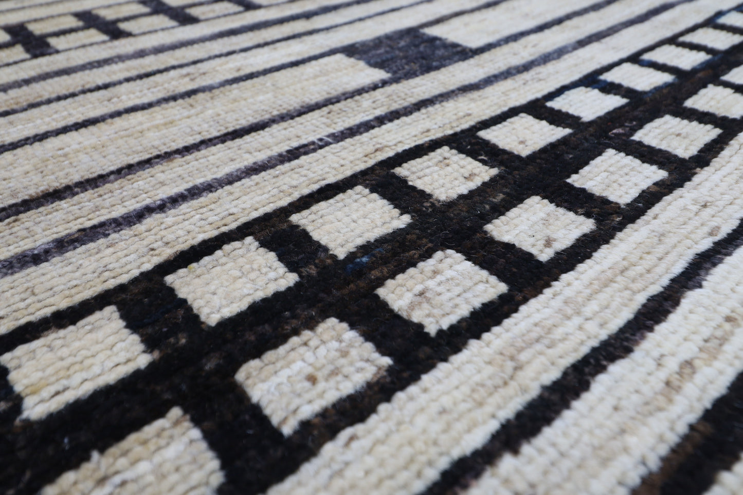 172 x 233 cm | Oriental Moroccan Style Beige Afghan Tribal Hand Knotted Wool Carpet