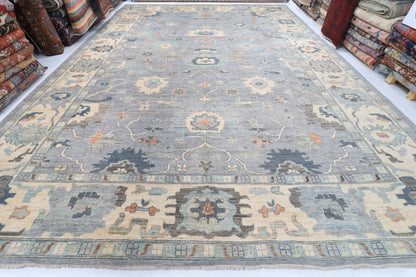 410 x 591 cm | Large Oushak Afghan Veg Dye Wool carpet