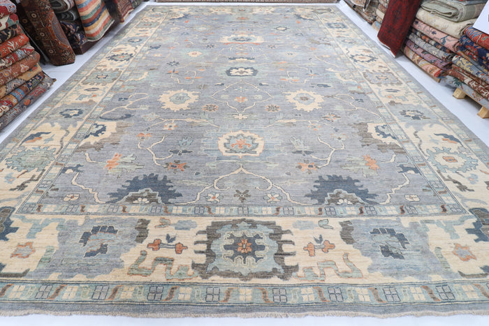 410 x 591 cm | Large Oushak Afghan Veg Dye Wool carpet