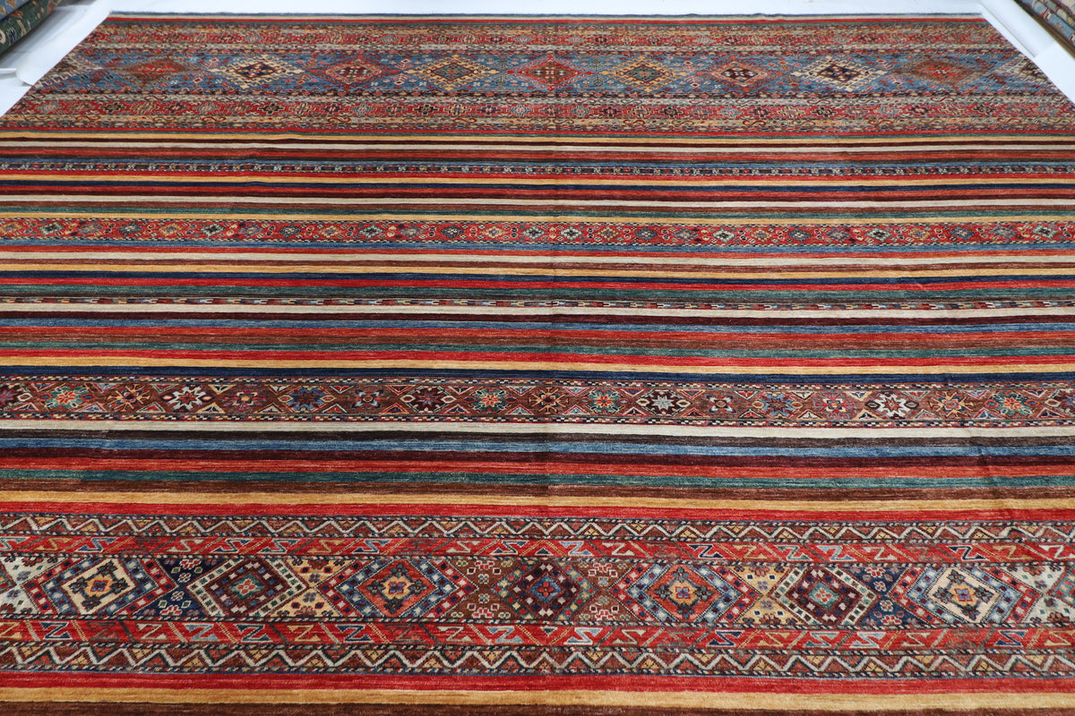 405 x 593 cm | Tribal Afghan Veg Dye Wool carpet