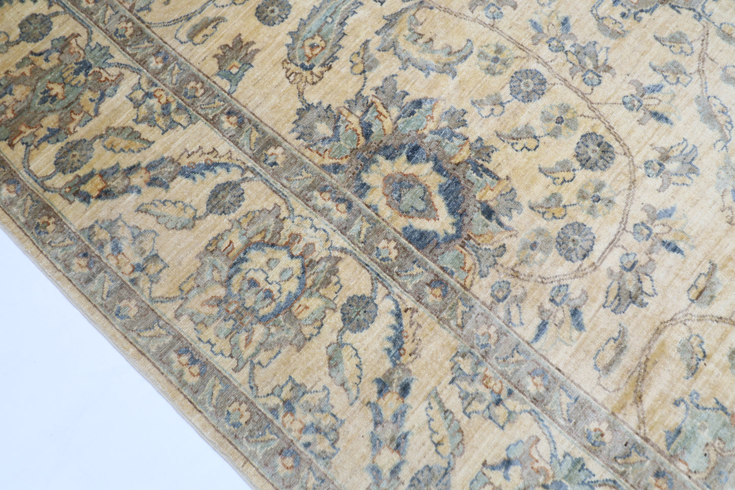 240 x 308 cm | Oriental Floral Beige Area Rug Afghan Hand Knotted Veg Dye Wool carpet