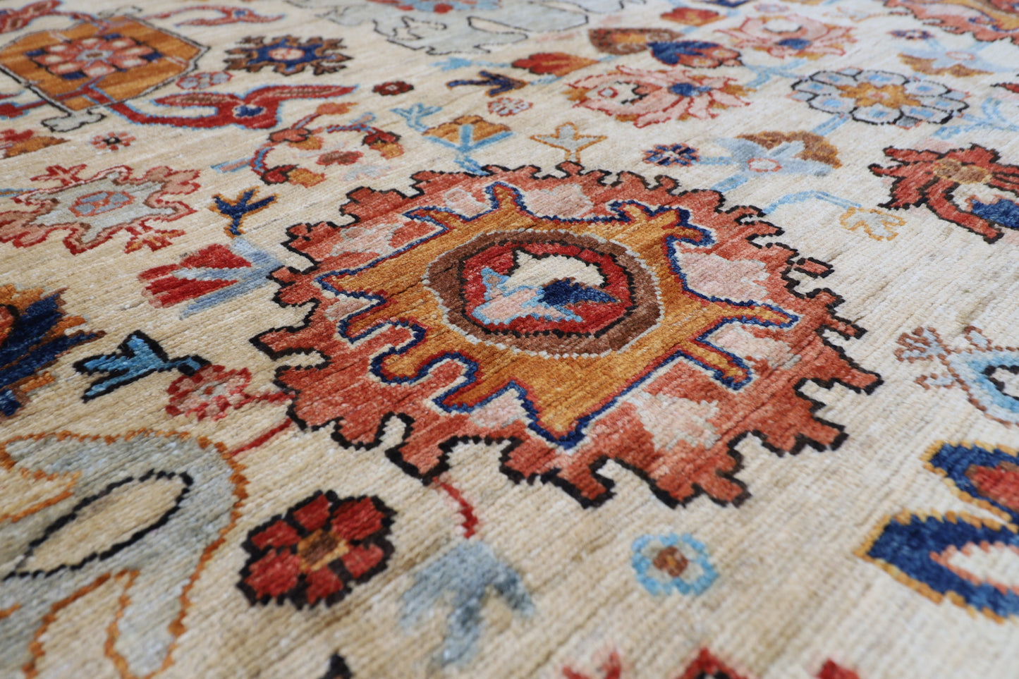 272 x 383 cm | Oriental Bidjar Beige Area Rug Afghan Hand Knotted Veg Dye Wool carpet