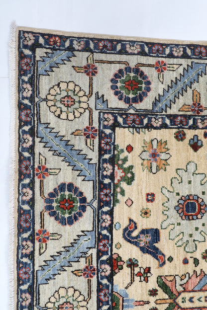 245 × 301 سم | سجادة أفغانية بتصميم كايروس منسوجة يدوياً من صوف مصبوغ طبيعياً