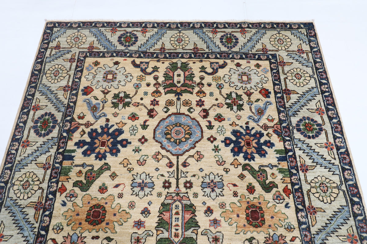 245 × 301 سم | سجادة أفغانية بتصميم كايروس منسوجة يدوياً من صوف مصبوغ طبيعياً